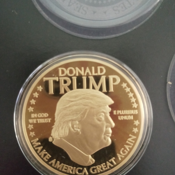 Coin Set (2) Certificate Speeches of Donald Trump Coin Book President US America - Picture 7 of 13